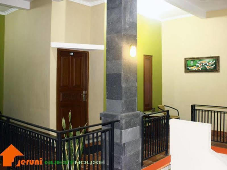 Seruni Guest House Denpasar Extérieur photo