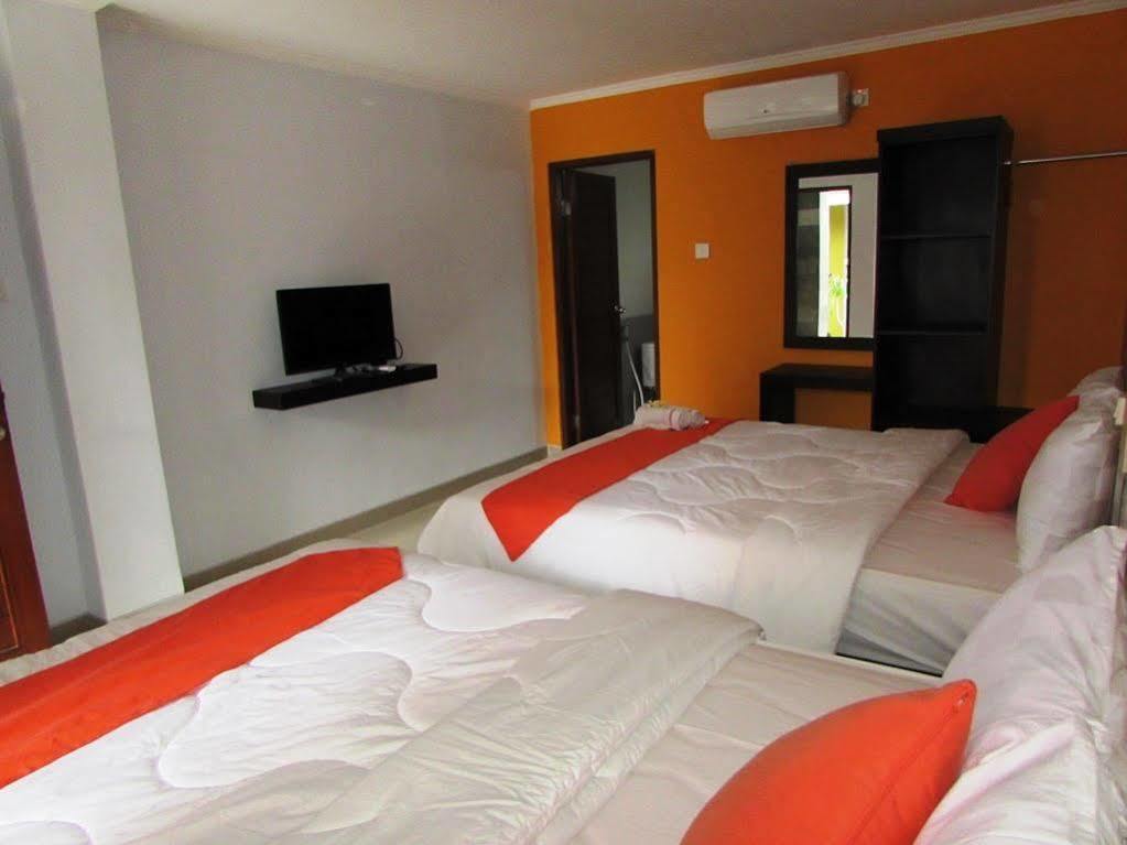 Seruni Guest House Denpasar Extérieur photo