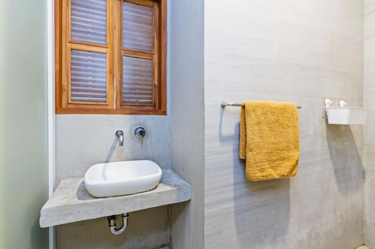 Seruni Guest House Denpasar Extérieur photo