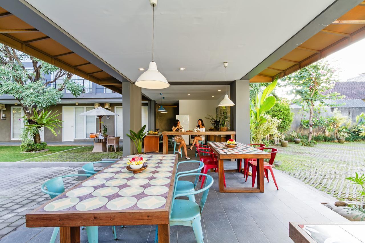 Seruni Guest House Denpasar Extérieur photo